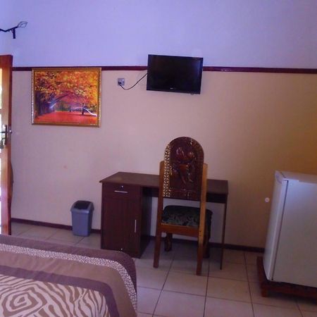 White Rose Lodge Лівінґстон Екстер'єр фото