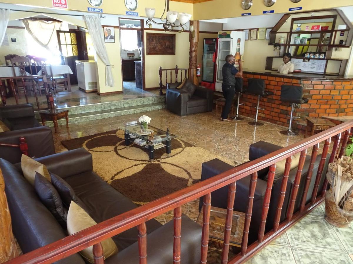 White Rose Lodge Лівінґстон Екстер'єр фото
