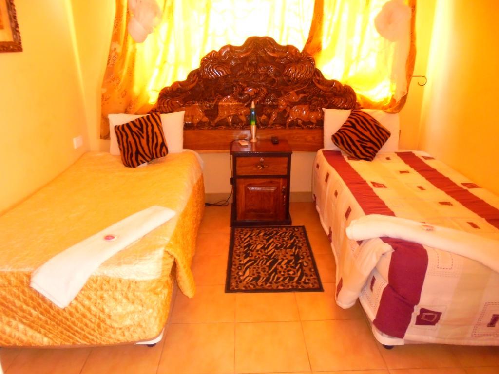 White Rose Lodge Лівінґстон Екстер'єр фото