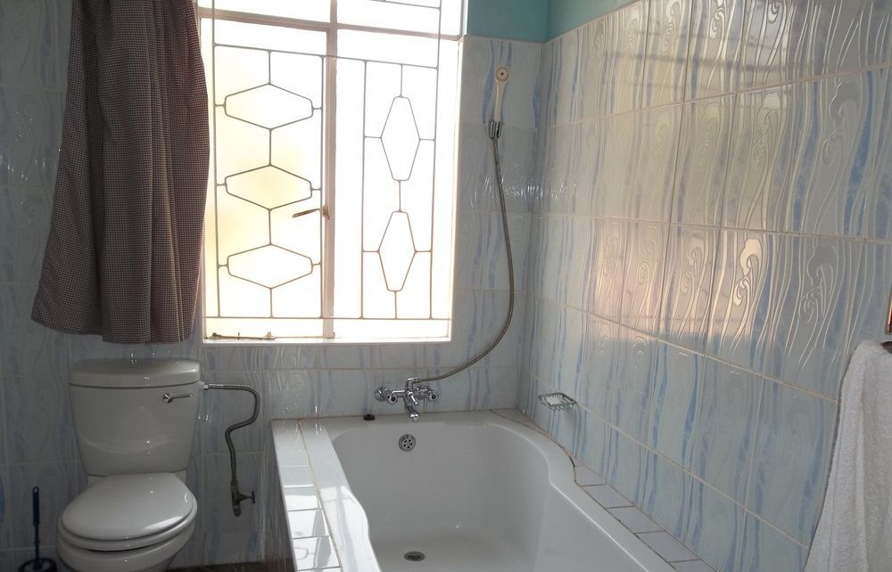 White Rose Lodge Лівінґстон Екстер'єр фото